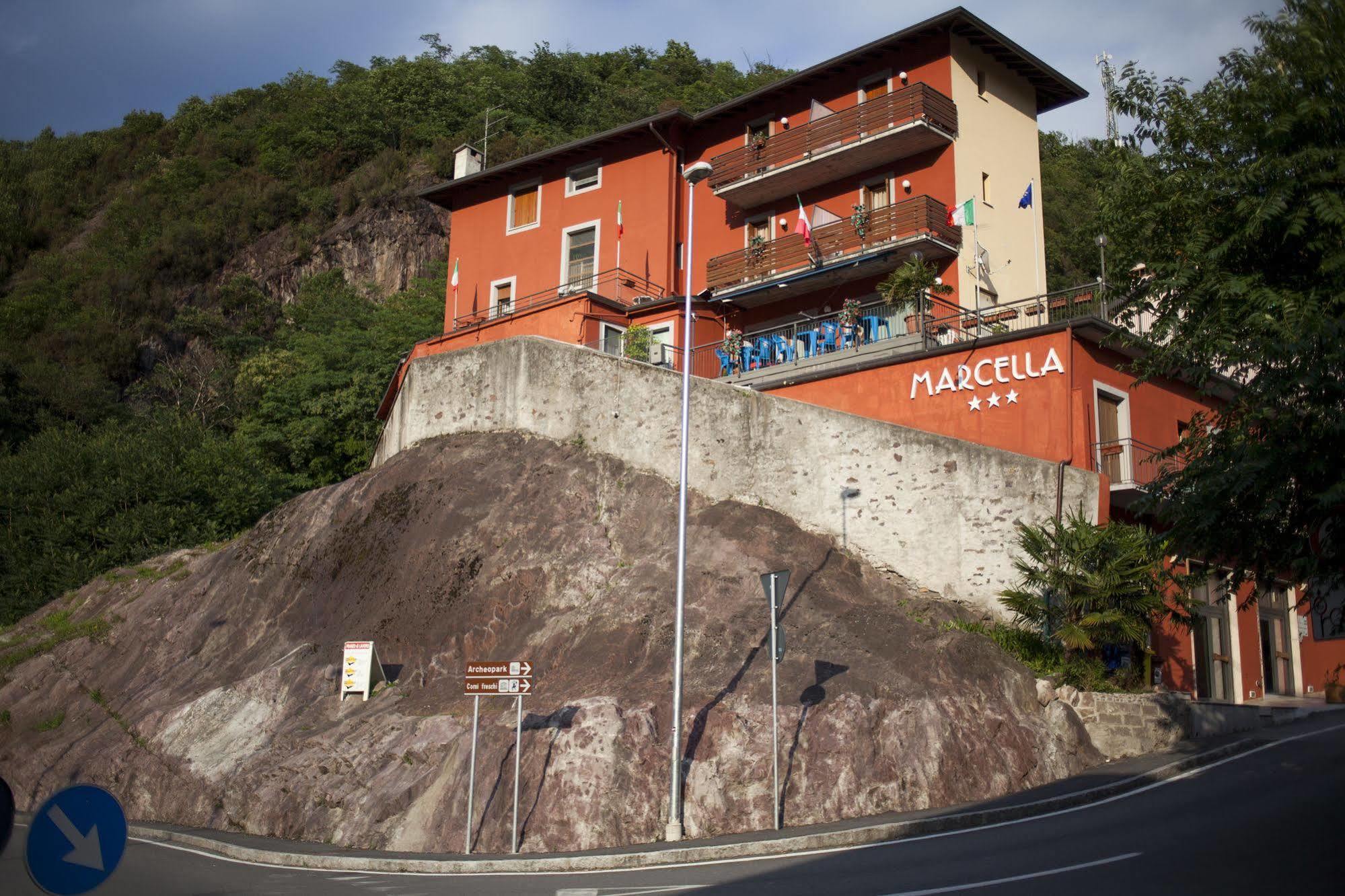 Boario Terme Albergo Marcella المظهر الخارجي الصورة